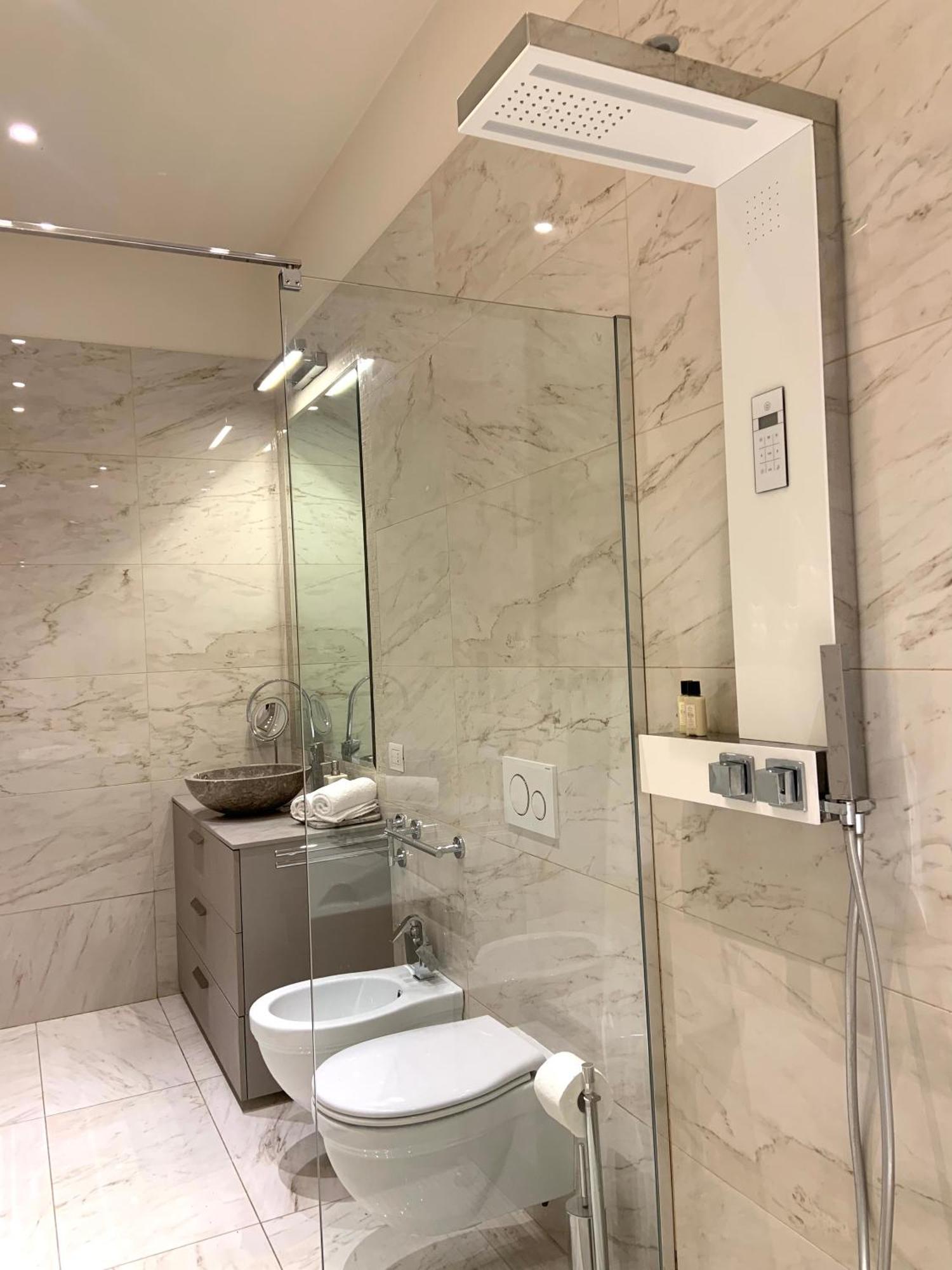 Bari Downtown Luxury Apartment Exterior foto